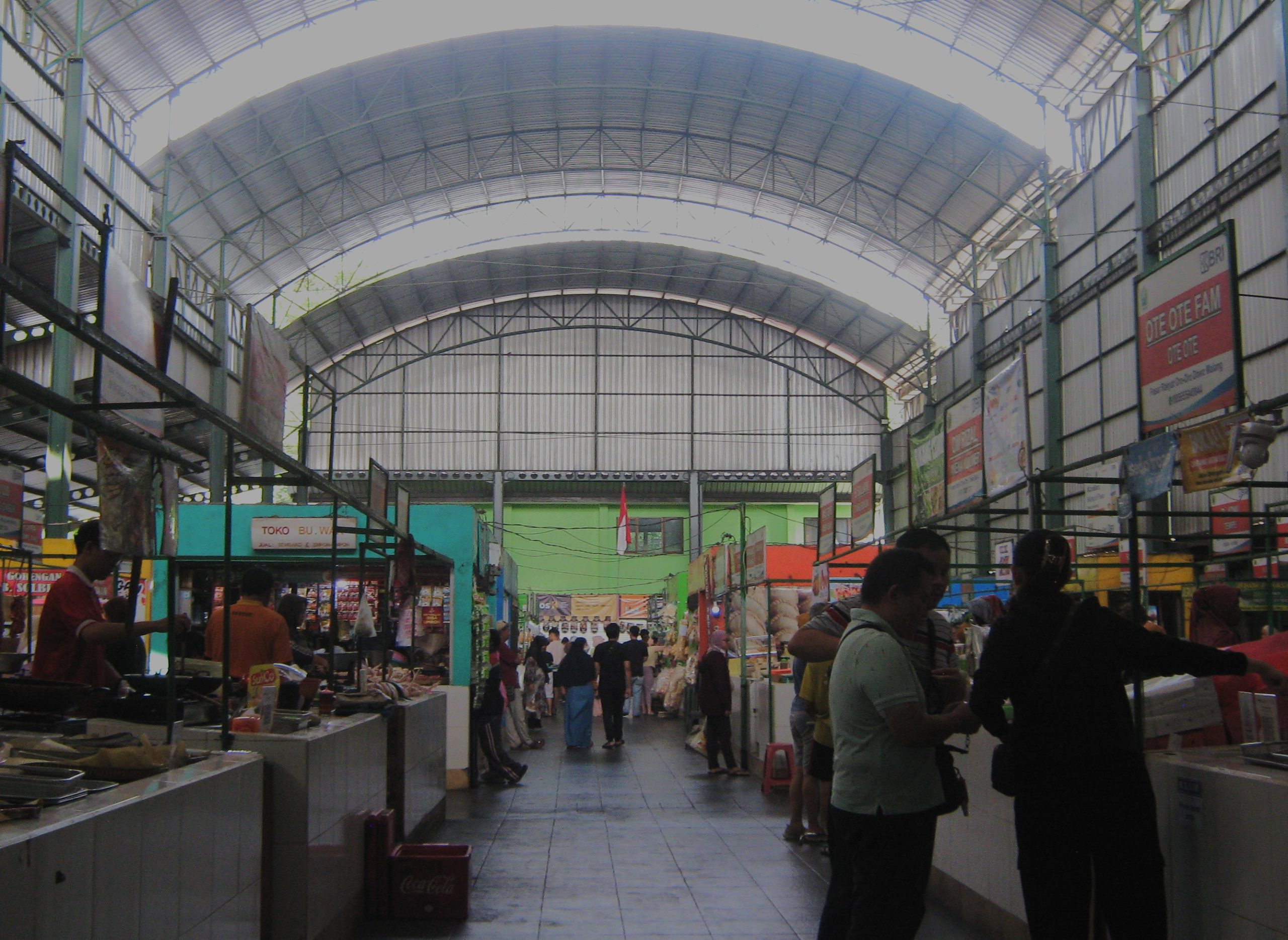 Pasar Oro-Oro Dowo